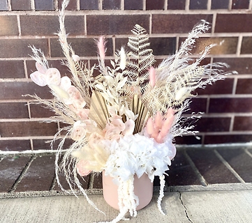 Neutral Dried Flower Bouquet